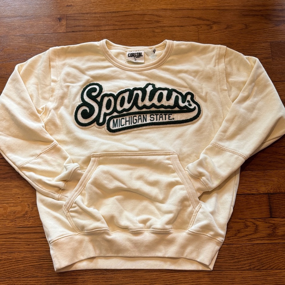 NWOT Spartans Michigan State Cream Crewneck Sweater